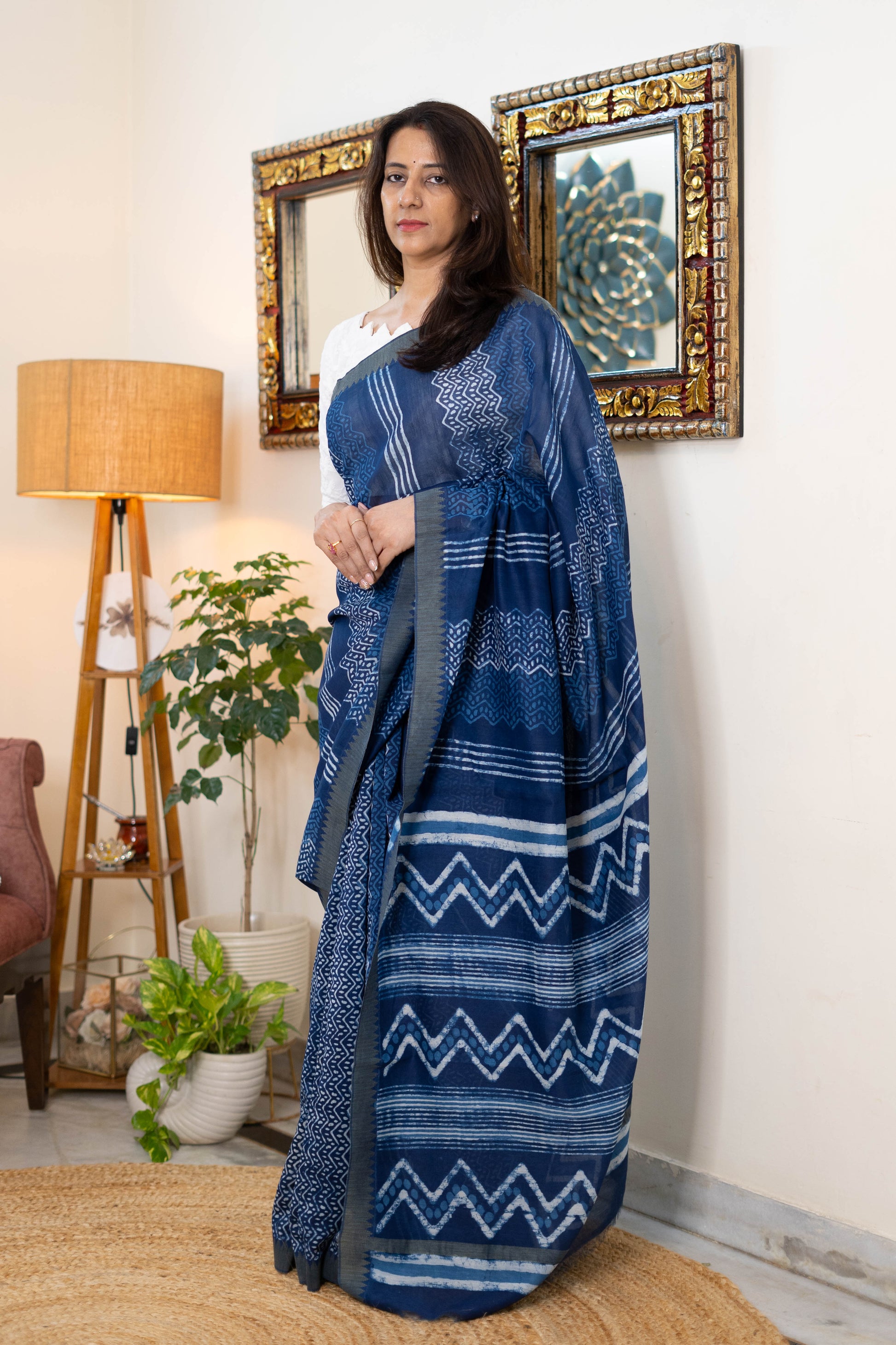 Elegant Chanderi Silk Saree in Indigo with Abstract Patterns