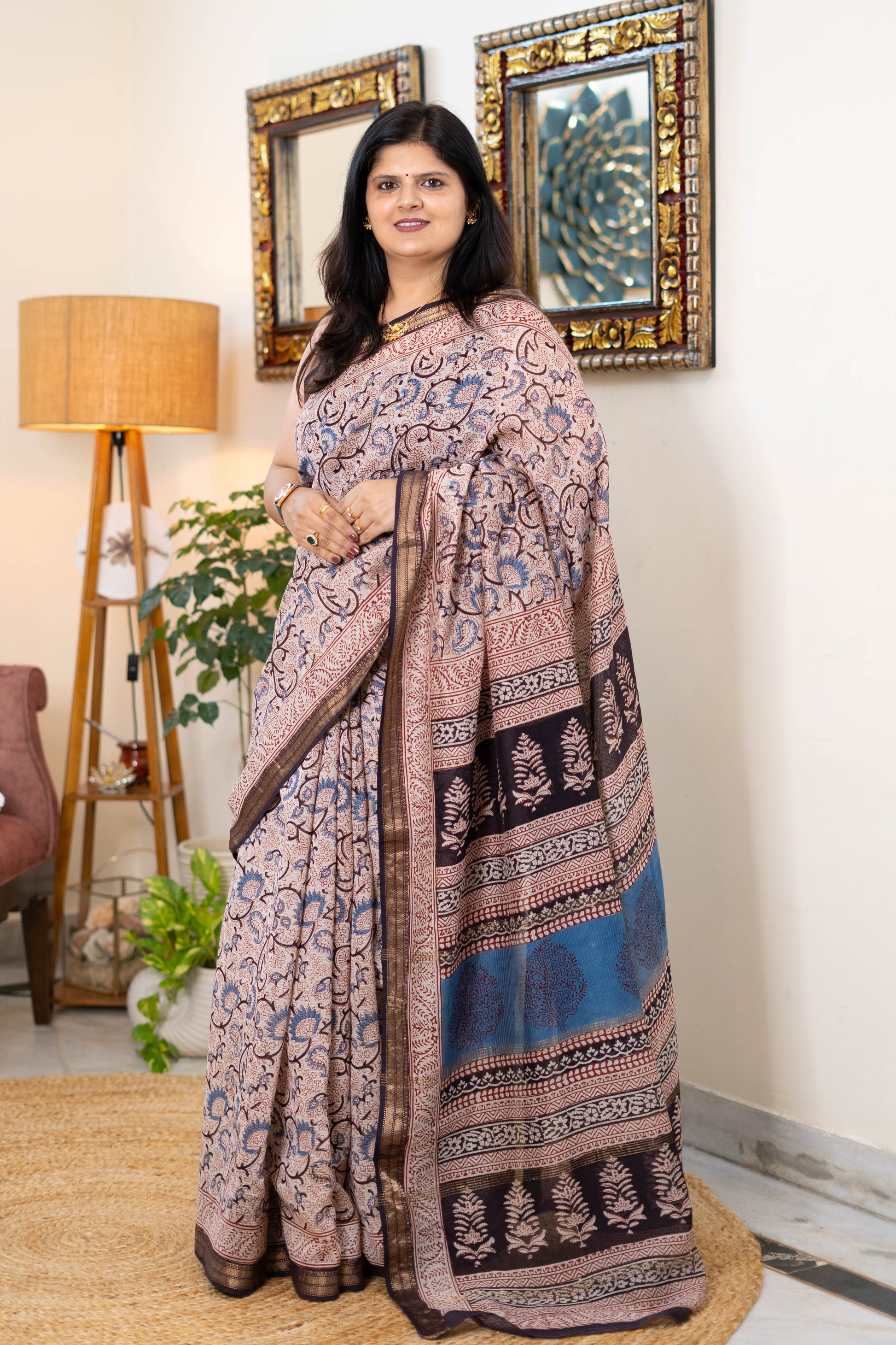 Handwoven Bagh Print Maheshwari Silk Saree in Soft Beige and Indigo