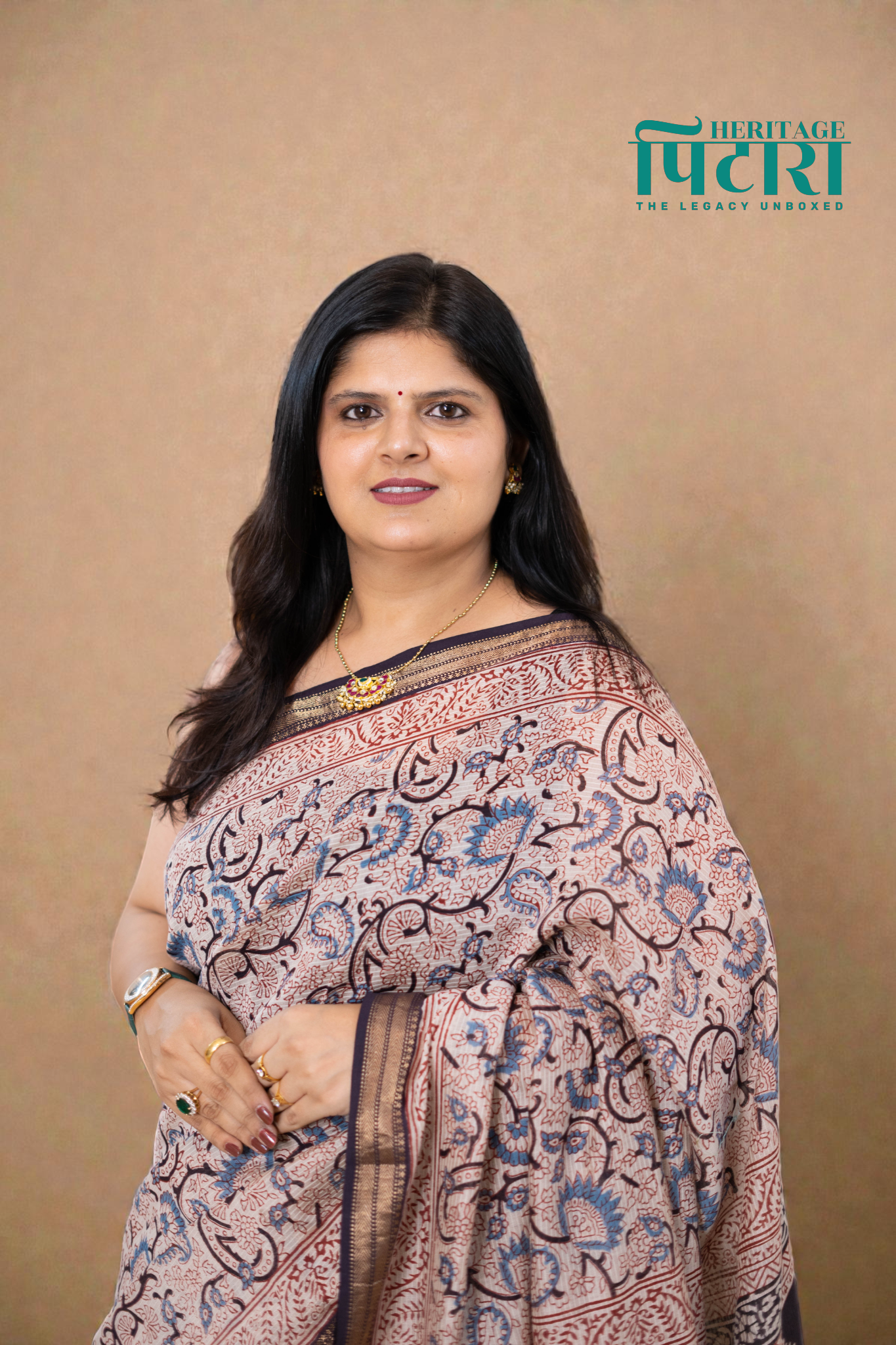 Handwoven Bagh Print Maheshwari Silk Saree in Soft Beige and Indigo