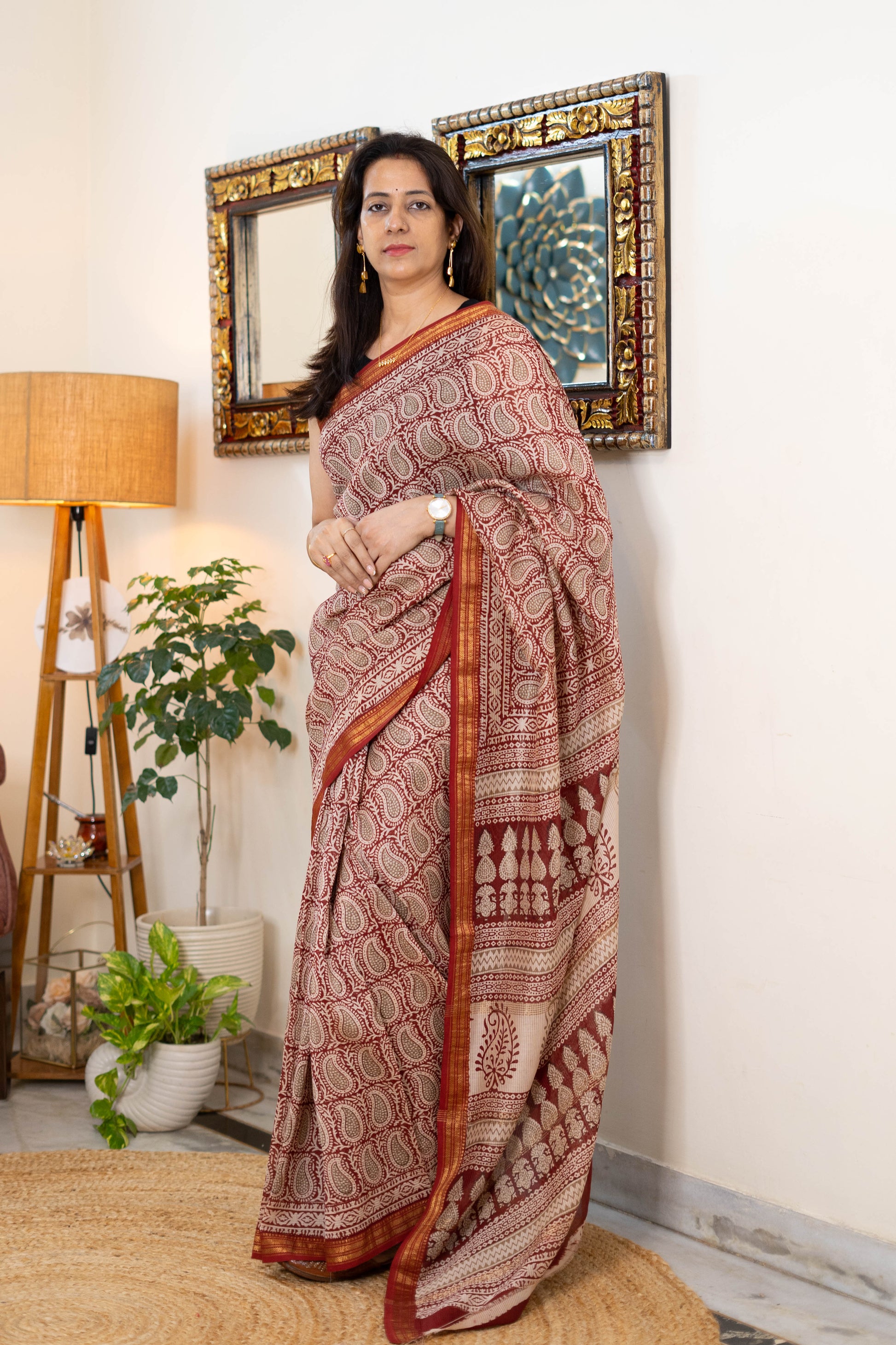 Bagh Hand block Maheshwari Silk Saree in Red and Beige