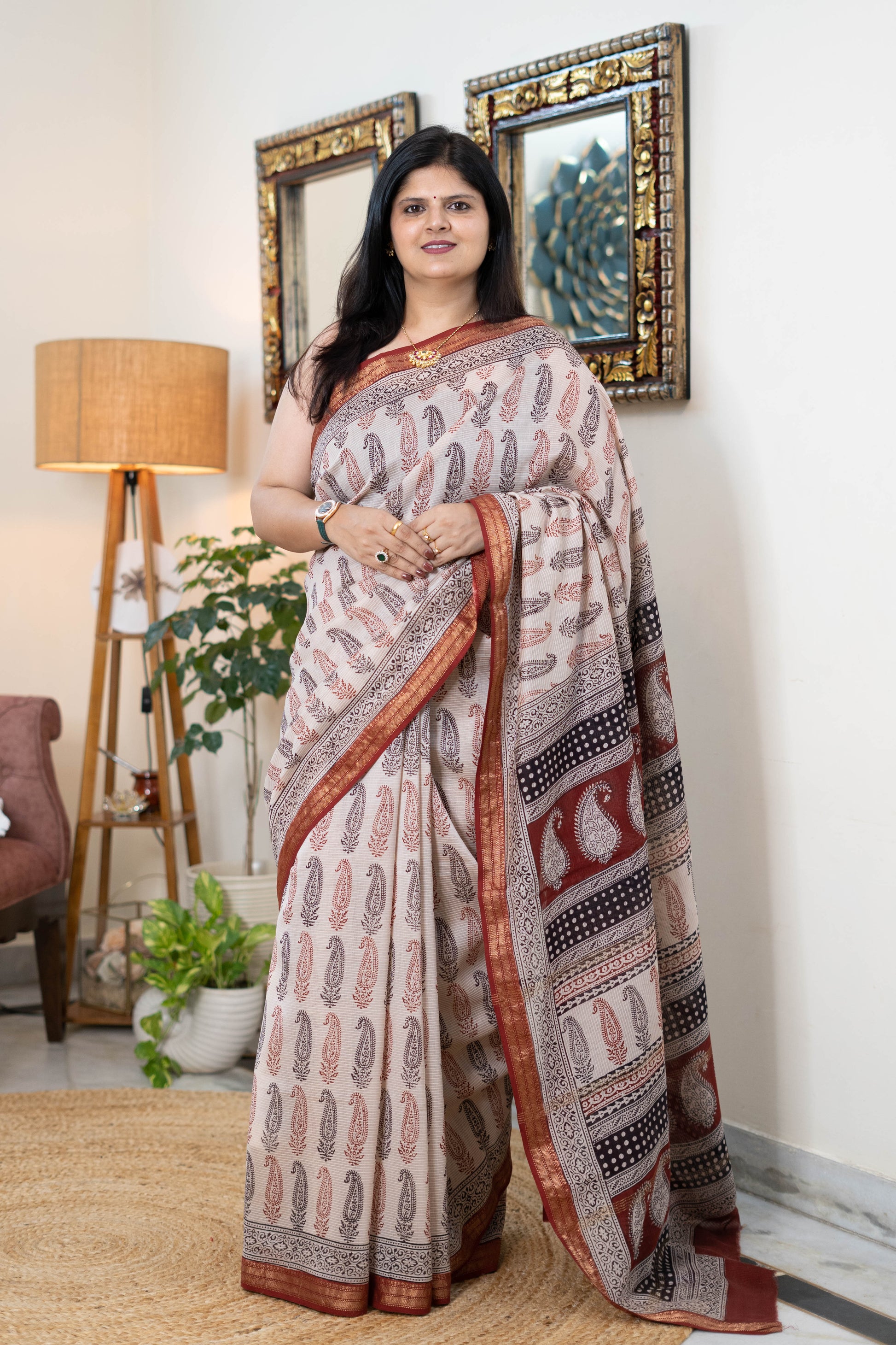 Handwoven Bagh Print Maheshwari Silk Saree with Paisley Design