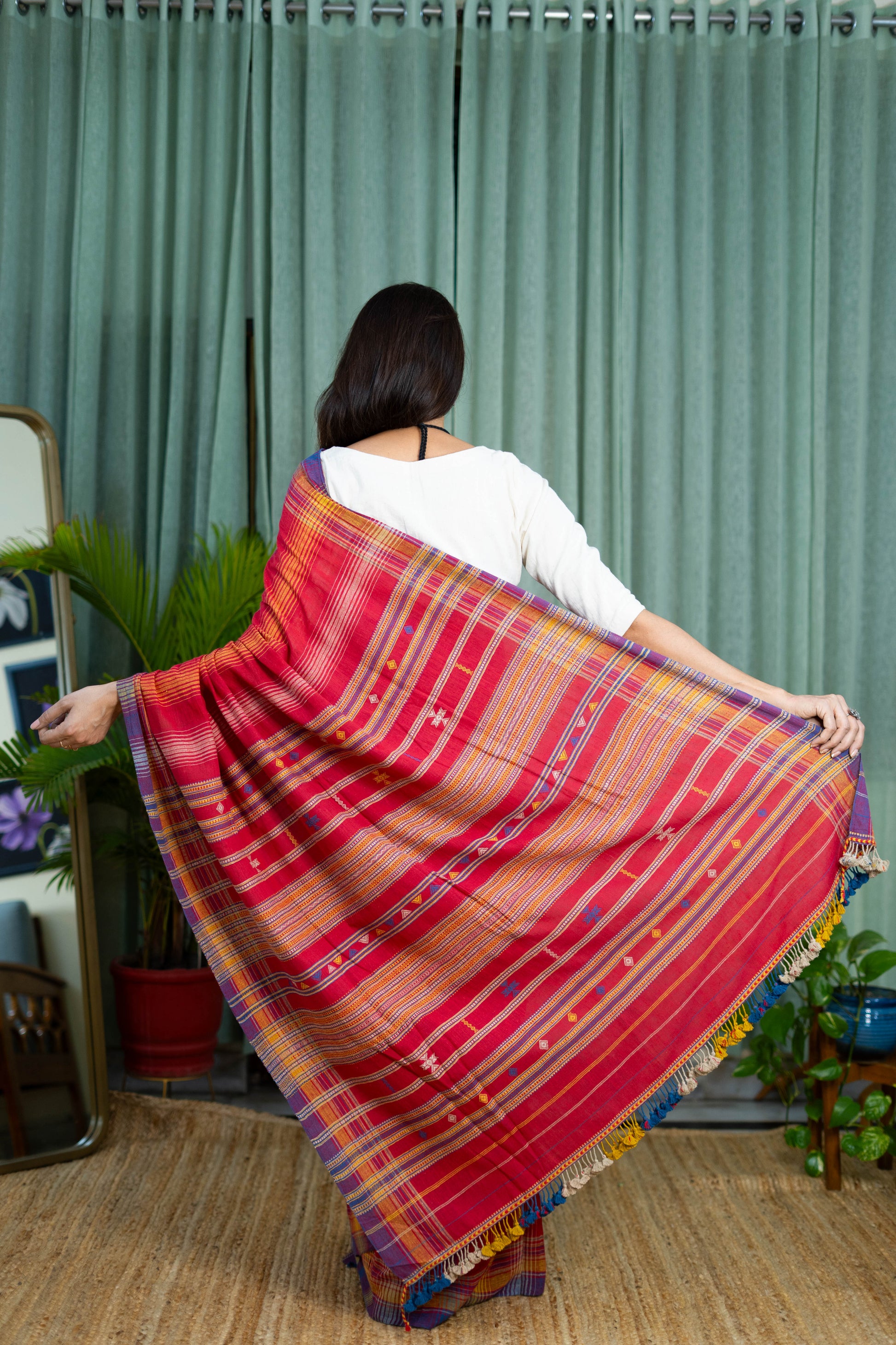 Handwoven Kala Cotton Saree – Red with Multicolor Checks