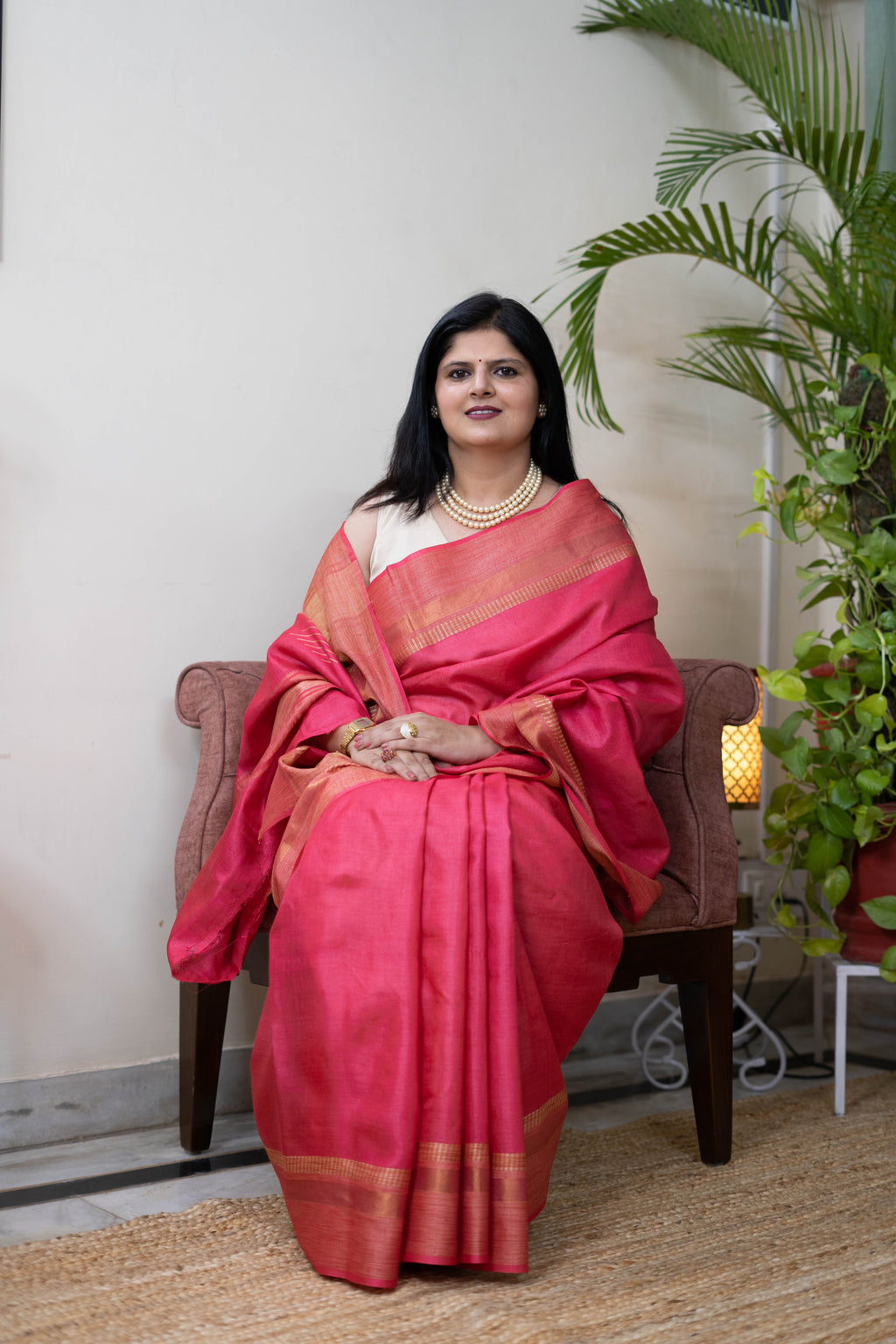 Handloom Pure Silk Saree in Rani Pink with Zari Border & Minimal Booti Design