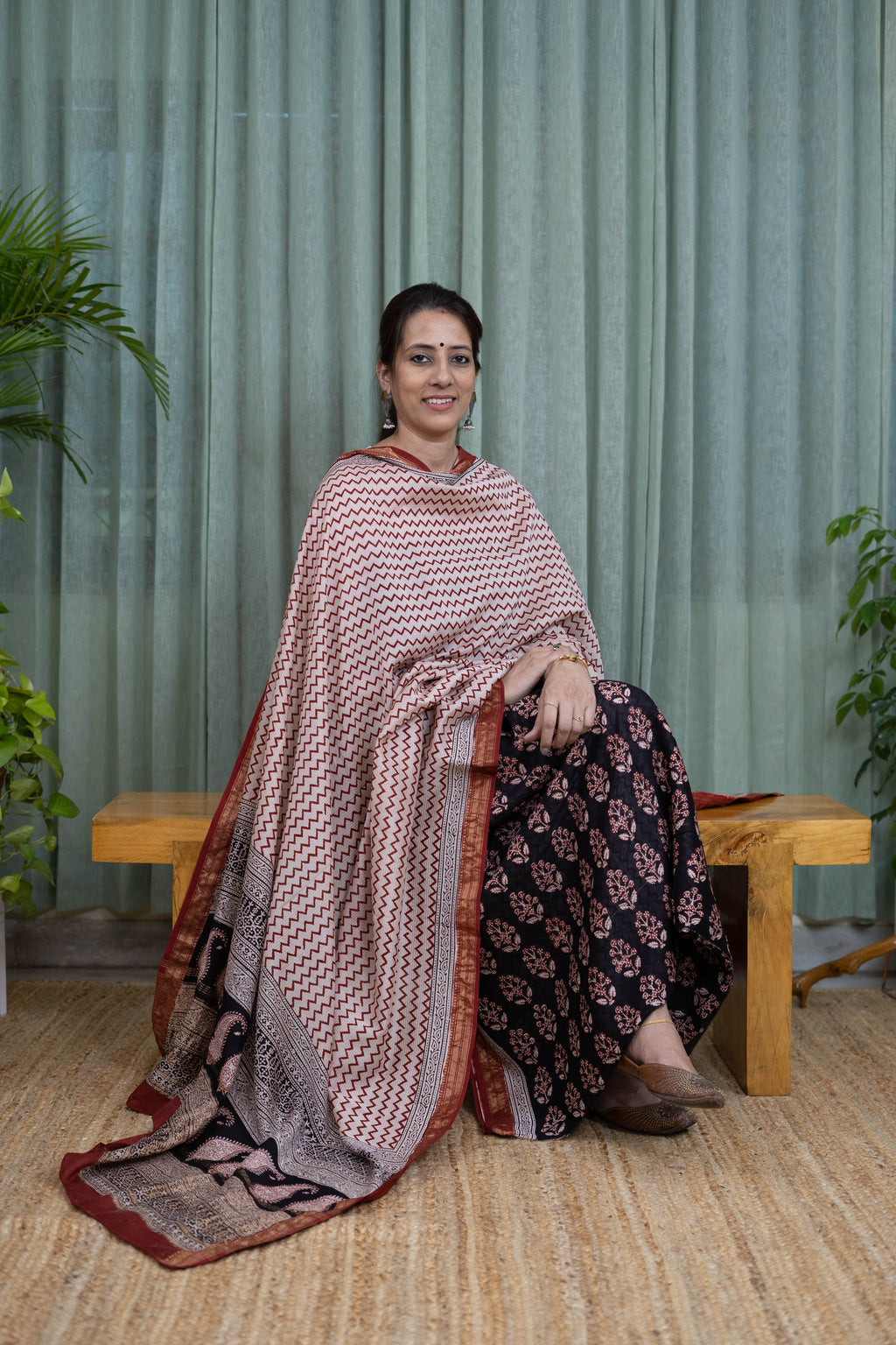 Handblock Bagh Print Cotton Suit Set – Maroon Zig-Zag Dupatta