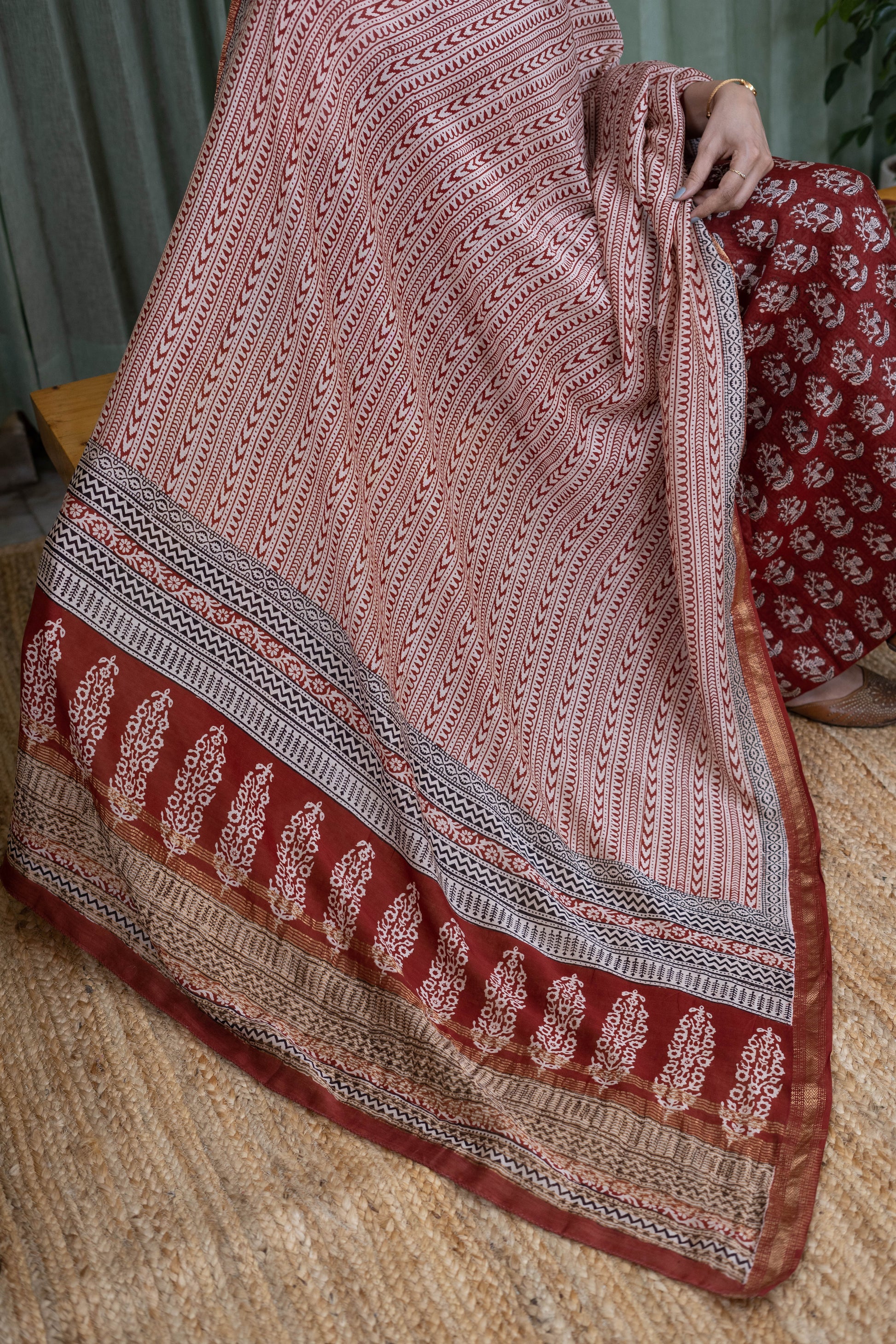 Bagh Handblock Printed Cotton Suit Set – Maroon & Beige Traditional Pattern