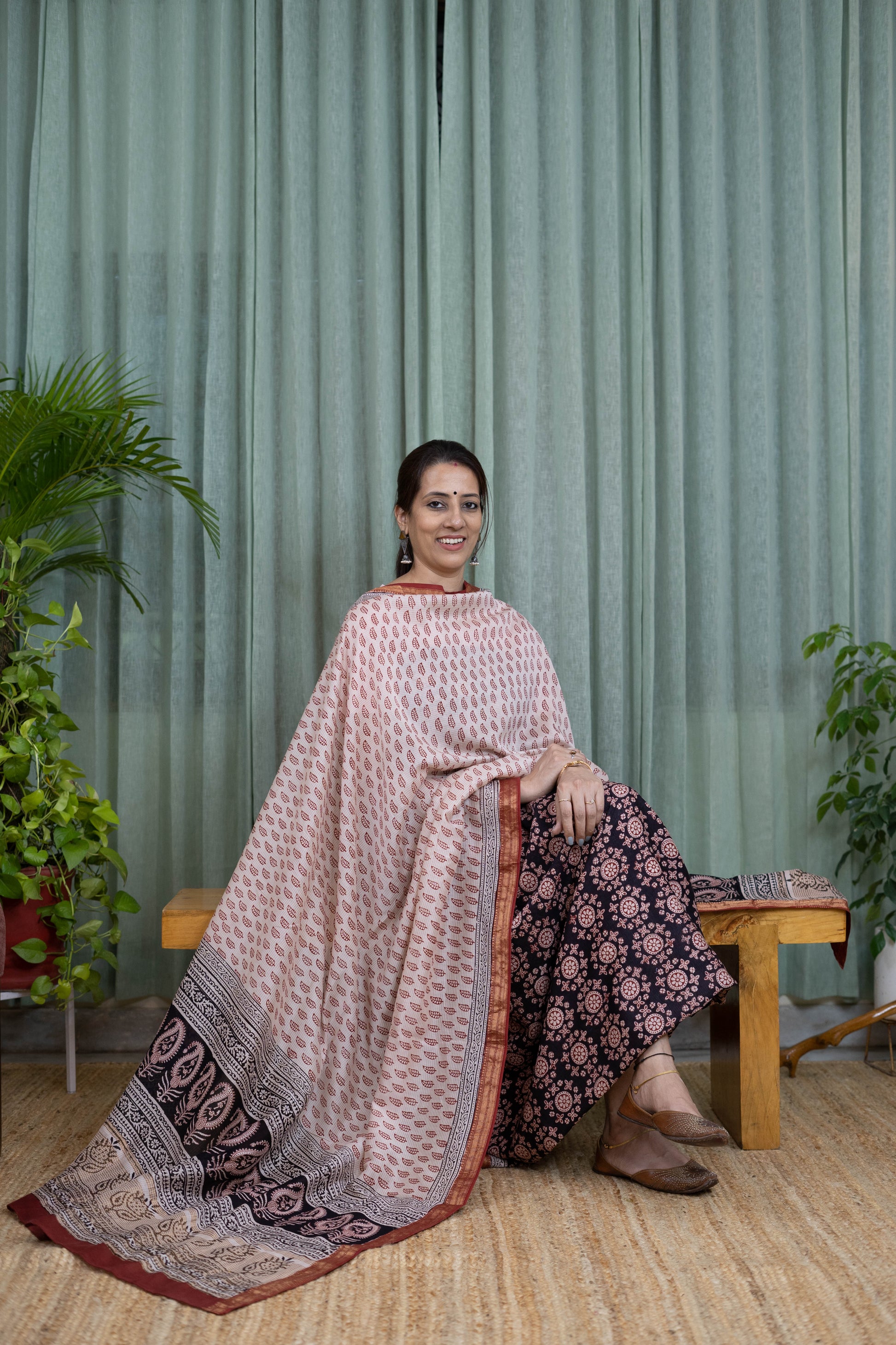 Handblock Bagh Cotton Suit Set – Beige Kurta with Maroon Leaf Print & Black Floral Bottom