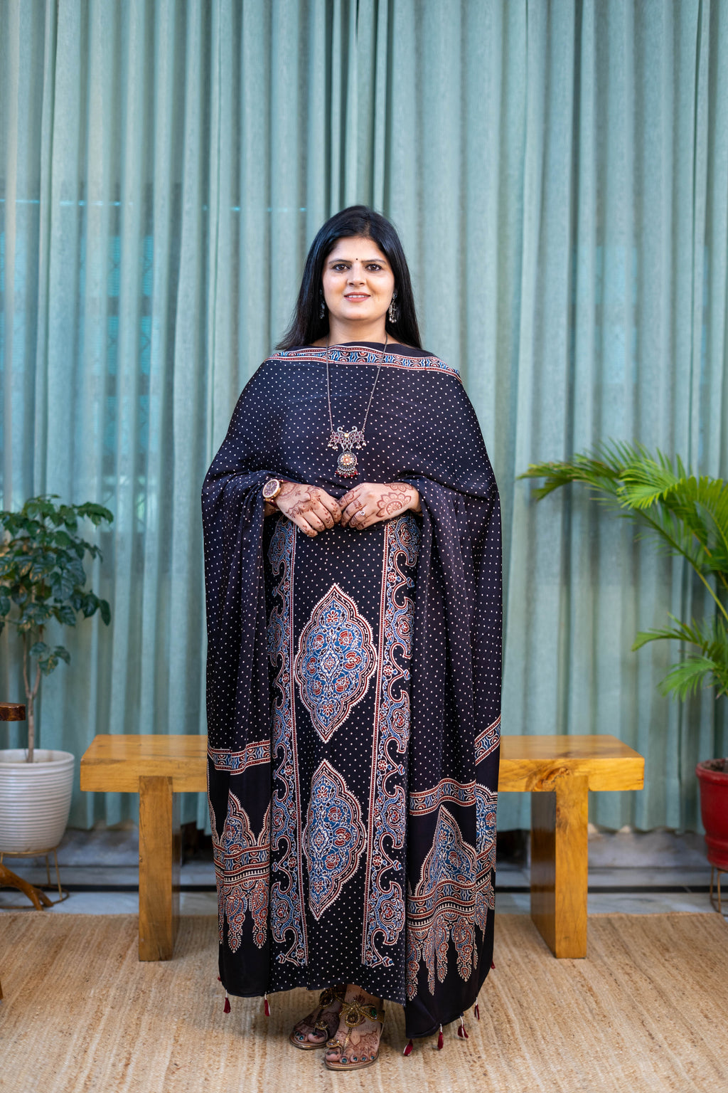 Heritage Pitara Black Modal Suit with Paisley Printed Dupatta